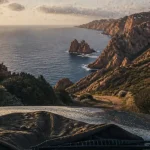 Vacances de paques 2025 corse : mer et falaises de Piana, route côtière