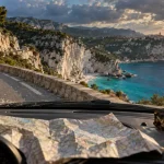 Visiter la Corse du Sud en 10 jours : route côtière et falaises vers Bonifacio