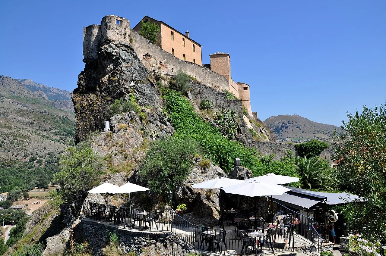 La citadelle de Corte sur son rocher